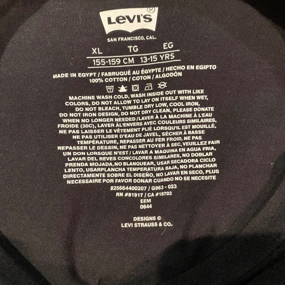 NWOT LEVI'S T-Shirt Long Sleeve Crew Neck 100% Cotton Graphic Design Girl's XL - Picture 7 of 7